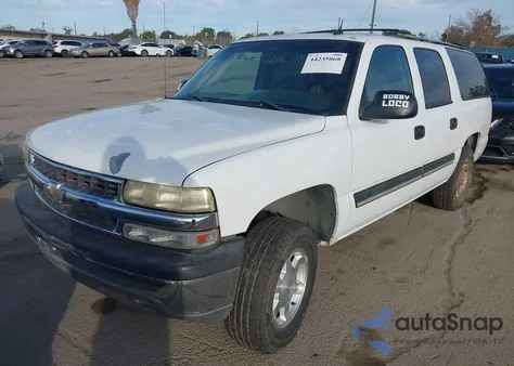 2005 Chevrolet Suburban 1500 Ls z USA, uszkodzony, nr VIN 3GNEC16Z55G116569